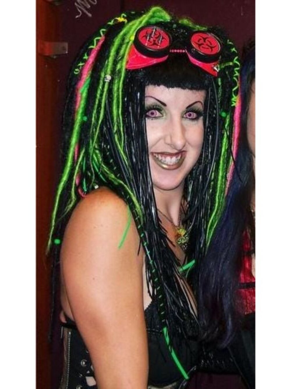 Single Green & Black Dread Falls rexlace tubing beads hair extensions dreads - Picture 12 of 16